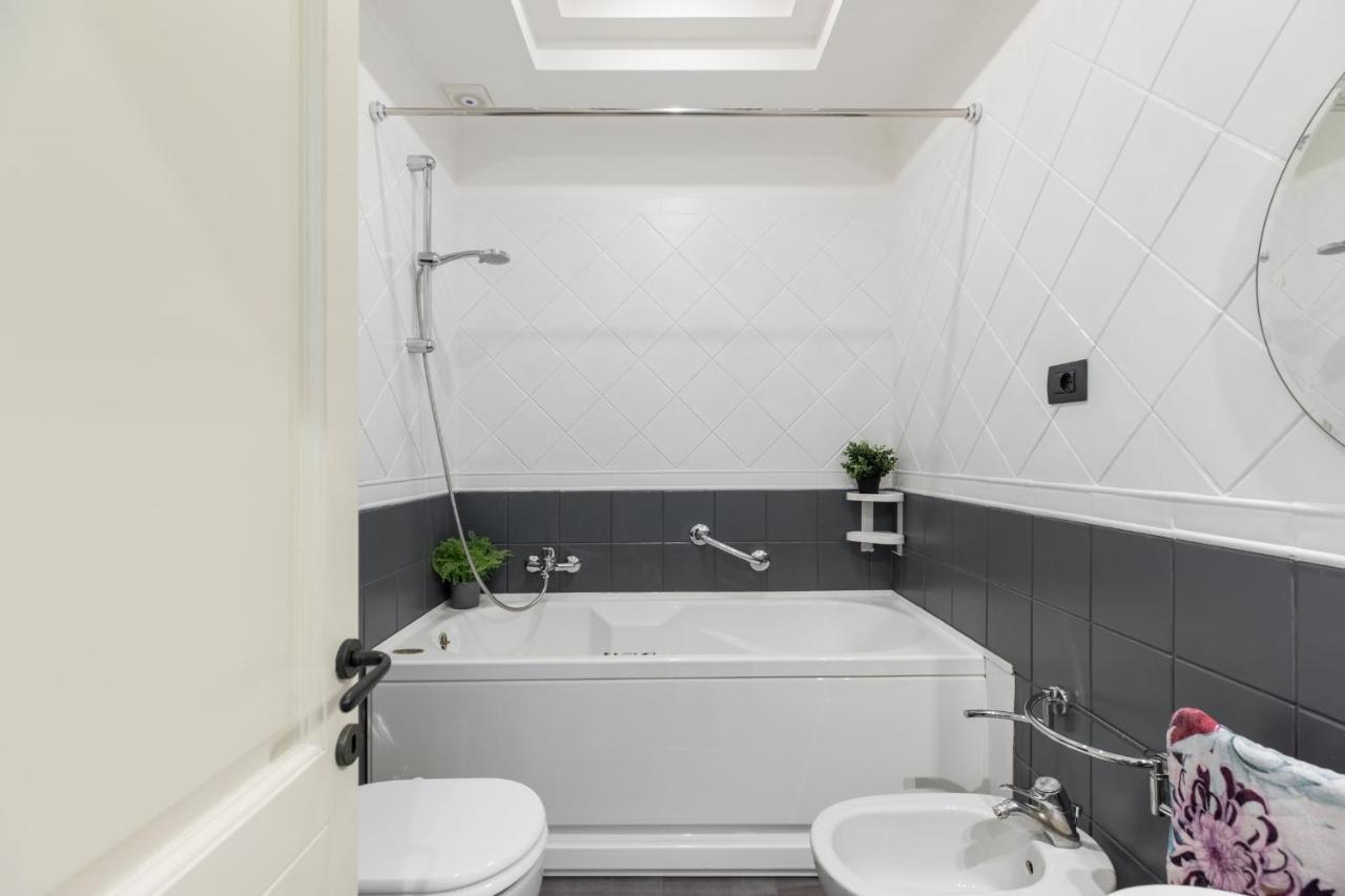 Iflat Veneto Area'S Penthouse Appartement Rome Buitenkant foto